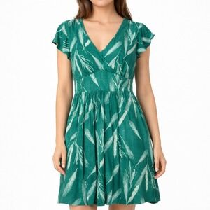 MODCLOTH Leaf Print Mini Dress. Size Small